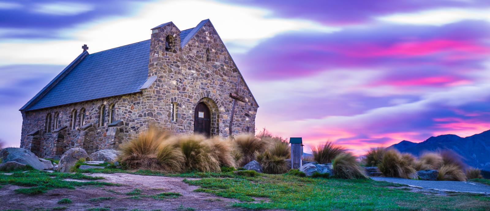 Church of the Good Shepherd at Lake Tekapo on the Christchurch to Queenstown drive, South Island New Zealand